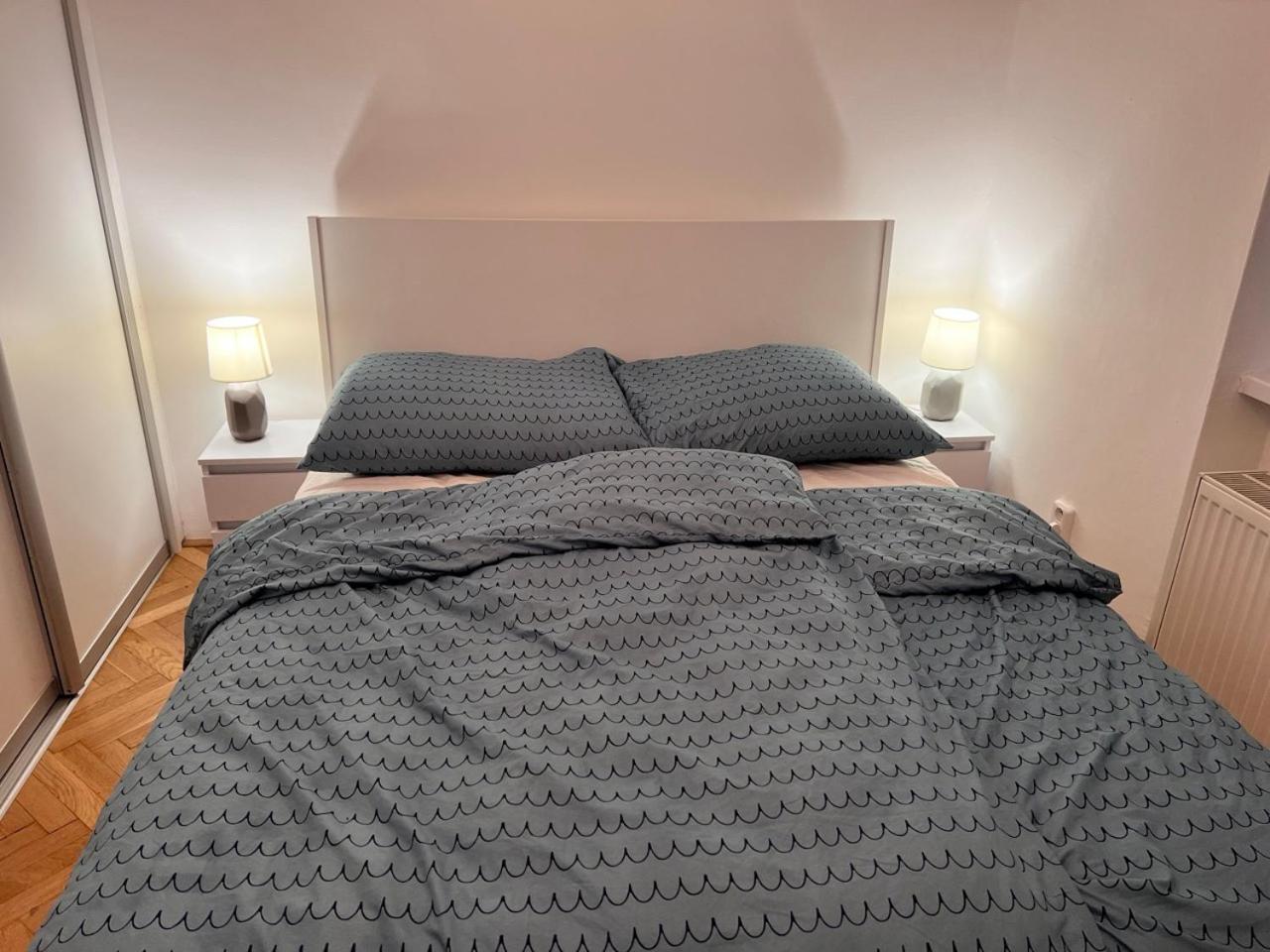 Stylish Flat In City Centre Bratislava Esterno foto