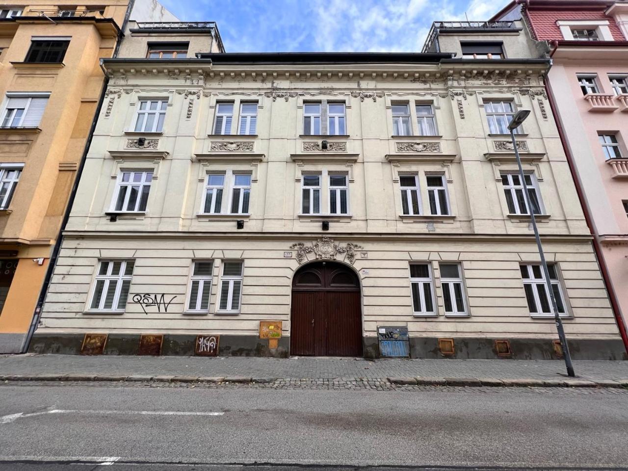 Stylish Flat In City Centre Bratislava Esterno foto